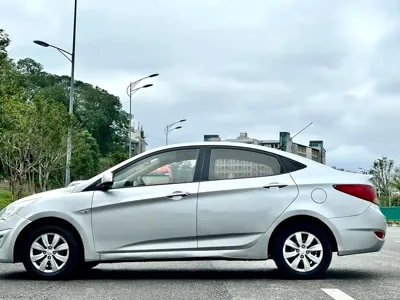 Hyundai Verna