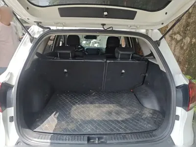 Kia KX3