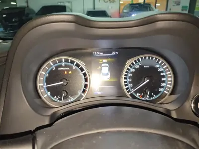 Infiniti Q50L