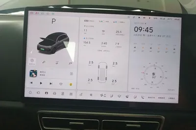 Li Auto L8