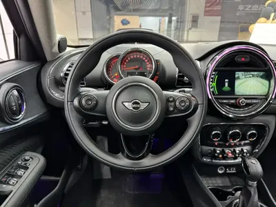 MINI Mini Clubman