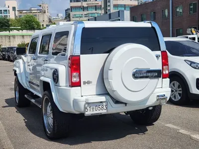 Hummer H3