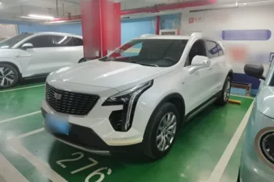 Cadillac XT4