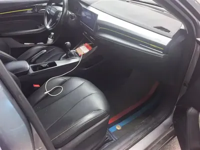 Roewe i5