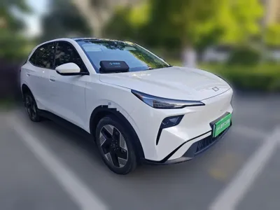 Bestune Yueyi 03