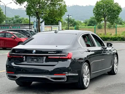 BMW 7 Series
