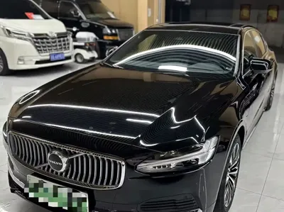 Volvo S90 PHEV