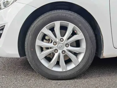 Hyundai Elantra Langdong