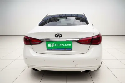 Infiniti Q50L