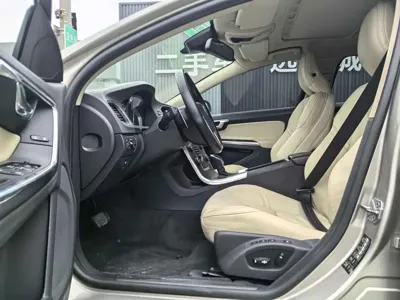 Volvo S60 (Import)