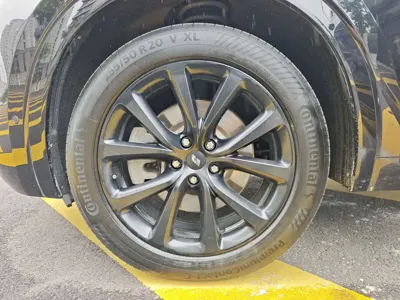 Li Auto Li ONE