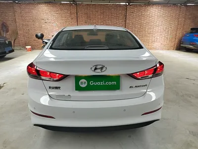Hyundai Elantra (6th Generation