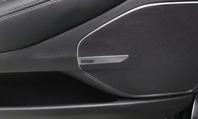 Genesis EQ900