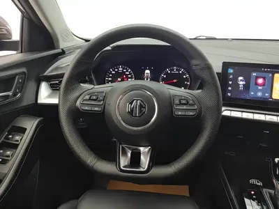 MG MG5