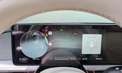 Genesis GV60
