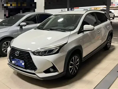 Toyota Yaris L