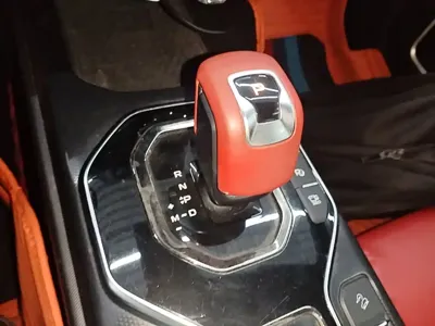 Geely ICON