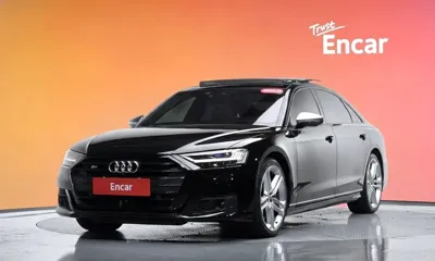 Audi S8