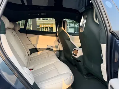 Xiaomi 小米YU7