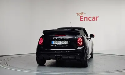 MINI Cooper Convertible