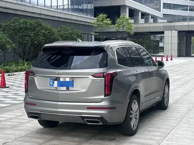 Cadillac XT6