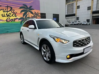 Infiniti FX