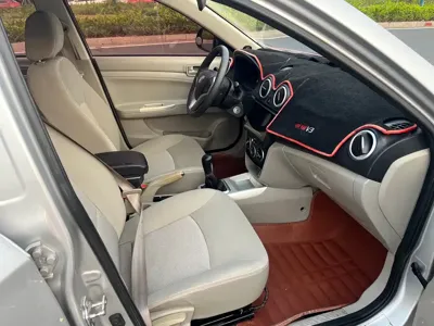 Changan V3