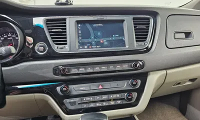 Kia Canival