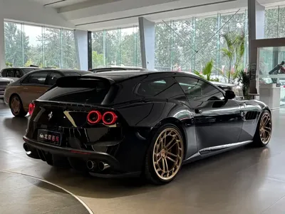 Ferrari GTC4Lusso