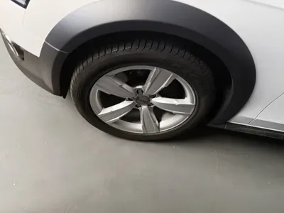 Audi A4 (Import)