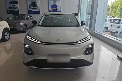 CHANGAN NEVO Q05