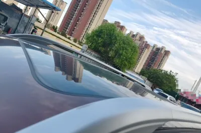 Roewe RX8