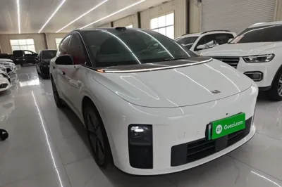 Li Auto Li Auto i6