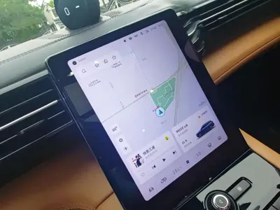 Nio ES8