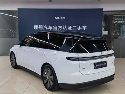 Li Auto 理想i8