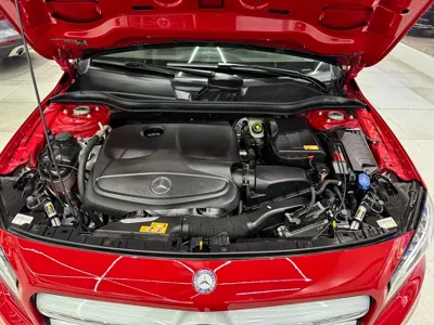 Mercedes-Benz GLA (Import)