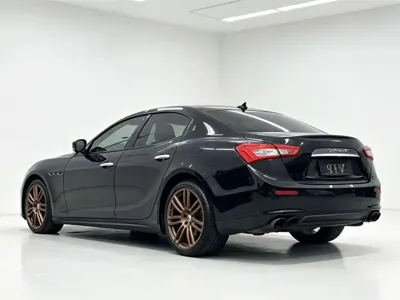 Maserati Ghibli