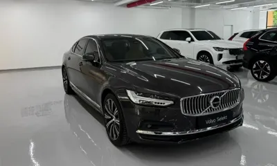 Volvo S90