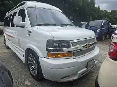 Chevrolet Express Van