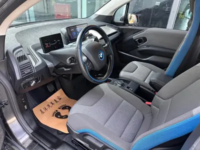 BMW i3 (Import)