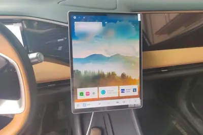 Geely Galaxy L7