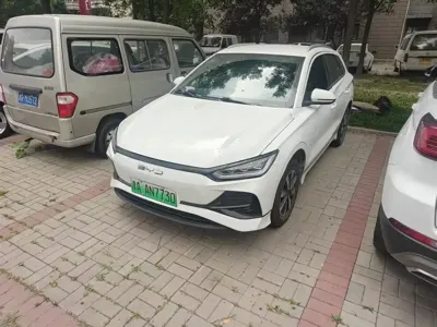 BYD e2