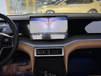 BYD L DM-i