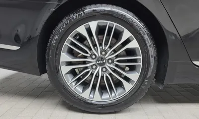 Kia K9