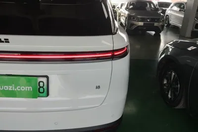 Li Auto Li Auto i8