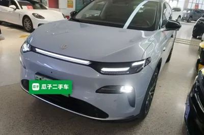 Leapmotor C11