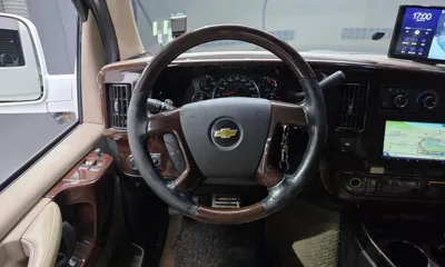 Chevrolet Express Van
