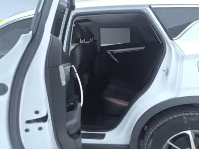 Geely Binyue