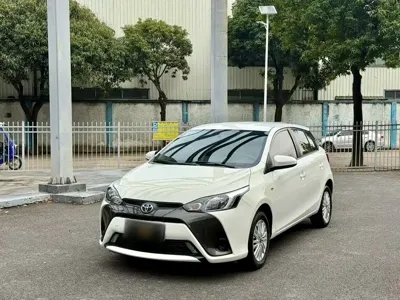 Toyota Yaris L