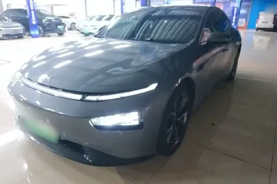Xpeng P7
